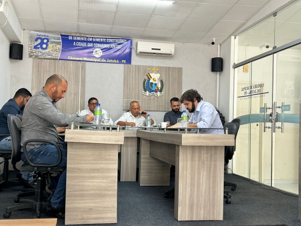 Jatobá: Oitava Sessão Extraordinária do Segundo Período da Sétima Legislatura foi Realizada; Fotos e Vídeo