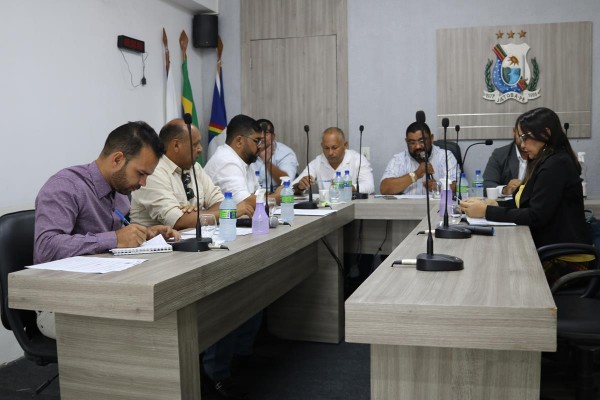 Jatobá: Quarta Sessão Ordinária do Segundo Período da Sétima Legislatura foi realizada; Vídeo